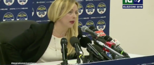 Meloni: «Salvini spieghi bene a Di Maio che non riuscirà a dividerci»