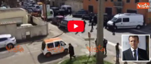 Francia, il terrorista era noto ai servizi. Ma Macron parla di «profili psichiatrici» (video)