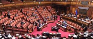 L’accordo istituzionale siglato sul passo indietro di Romani e Fraccaro