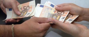 9500 euro sottratti con l’inganno a un’anziana: la truffa della telefonata