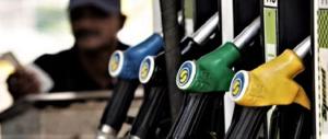 Ultimo scherzo del governo Pd: ponte con rincari per i carburanti