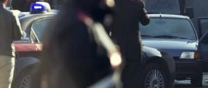 Roma, un urlo in pieno giorno. Poi la scoperta: legate mani e piedi dai ladri