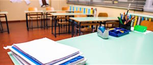 Firmato il contratto scuola. Ok agli aumenti per 1,2 milioni di dipendenti