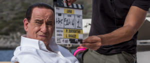 L’astensione “benevola” di Sorrentino su Berlusconi e la scoperta di “Dio”