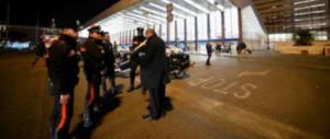 Violenta rapina alla Stazione Termini: 25enne preso a calci e pugni dagli immigrati