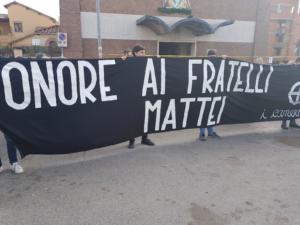 striscione-corteo