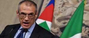 Cottarelli ammette: “Tagliando le pensioni d’oro si risparmia un miliardo”