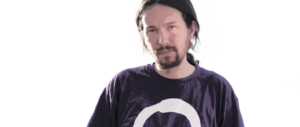 Dagli indignados alla Casta: il leader di Podemos compra una villa con piscina