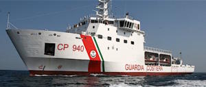 Resteranno in carcere i 4 scafisti del gommone salvato dalla Diciotti