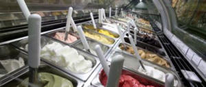Palermo, compra un gelato al bar e trova un dito. Poi si scopre di chi è