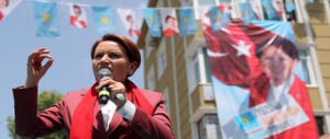 Elezioni in Turchia: chi è Meral Aksener, la lady di Ferro che sfida Erdogan