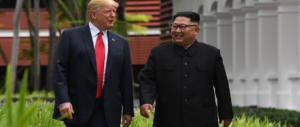 Trump e Kim, è patto storico: ecco le promesse e gli accordi. «Il passato alle spalle» (Video)