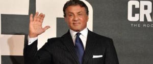Crolla un altro mito, anche Stallone alla sbarra: è indagato per molestie sessuali