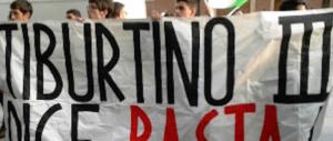 Roma, 13enni molestate da migranti: l’ira dei residenti del Tiburtino III