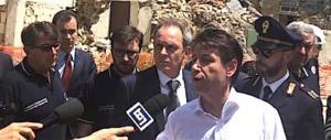 Conte: «Nessuna “manina”, sul tavolo del Cdm l’articolo 9 era in bianco»