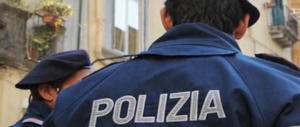 Latina, maxi blitz contro la mafia rom: 250 agenti per 20 arresti e 45 capi d’accusa