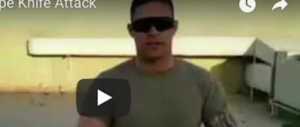 Come affrontare un uomo armato? La “mossa perfetta” è virale (video)