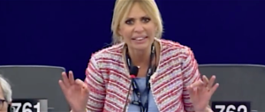 Mussolini alla Ue: “Sciacquatevi la bocca quando parlate dell’Italia” (video)