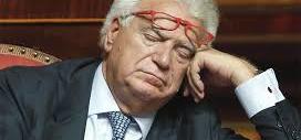 Finanziamento illecito, indagato Denis Verdini per l’inchiesta sul “Sistema Siracusa”