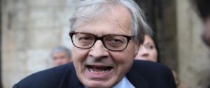 Sgarbi, una furia contro Clooney: «Ha lasciato Sutri sporca, pulisca»
