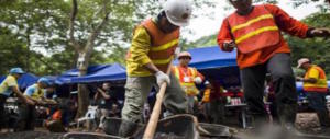 Thailandia, è incubo monsoni: lotta contro il tempo per salvare i ragazzi (video)
