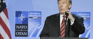Trump: «Europa attenta, gli immigrati stanno prendendo il sopravvento»