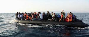 Migranti, lunedì i primi rimpatri dei 184 sbarcati a Lampedusa. Il Viminale: “Saremo rapidi”