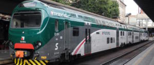 Si scatena sul web la solidarietà alla capotreno. E intanto le rom…