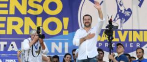 Salvini a Saviano: «La mafia non si combatte coi film». E al Pd: «Cerbiatti»