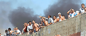 Agosto infernale nelle carceri del Lazio: aggressioni, risse, incendi