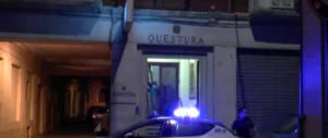 Roma, straniero ruba a Pietralata: i residenti lo circondano per linciarlo
