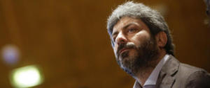 Fico di nuovo in versione Boldrini: «Sui migranti Salvini sta sbagliando»