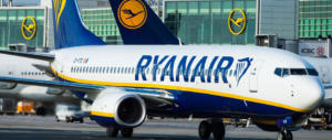 Ryanair, scipero dei piloti. Codacons: «Subito gli indennizzi ai passeggeri»
