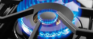 Gas e luce, gli italiani pagano ben il 15% in più rispetto alla media Ue