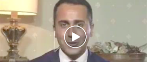 Gaffe di Di Maio, confonde gli uomini con le meduse: «Siamo al 90% di acqua» (video)
