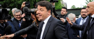 Renzi ulula: «Chi tace è complice del governo, raddoppio il mio impegno»