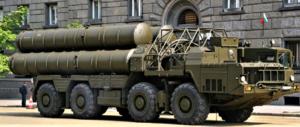 Arrivano in Siria i primi missili anti aerei S-300 russi. L’ira di Israele