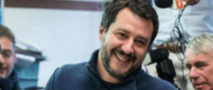 E quattro: un’altra indagine dei pm su Salvini, mentre lui sorride sul Time…