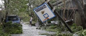 Filippine, il tifone Mangkhut causa 29 morti e ora punta verso la Cina