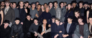 Armani non cede alla colonizzazione e rivendica l’indipendenza del marchio