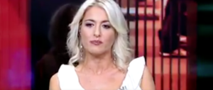 Diventa un caso la maestra nazionalista che assegna il tema sulla lira alle elementari (video)