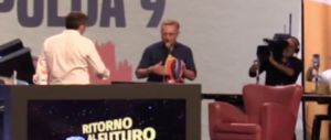 Bonolis: “Renzi ti regalo un poncho degli Inti Illimani, così ti rimane qualcosa di sinistra” (video)