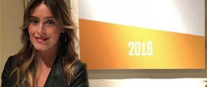 Alla Leopolda di Renzi accoglienza da star per la Boschi, in pelle nera (video)