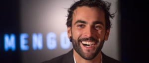 Marco Mengoni, il “Guerriero” cambia passo ed è svolta artistica (video)