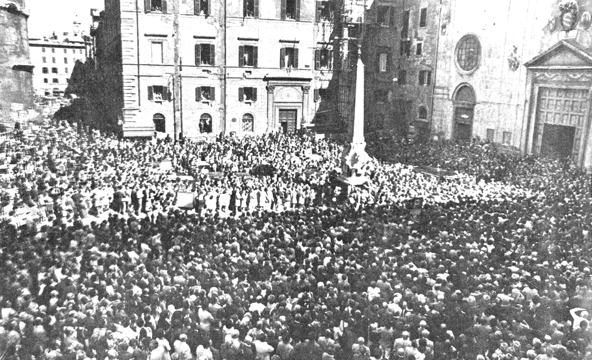 I funerali di MIkis Mantakas a Roma