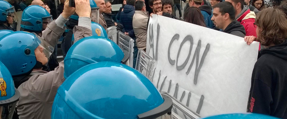 salvini ancona centri sociali