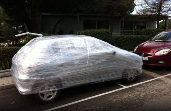 parcheggio cellophane