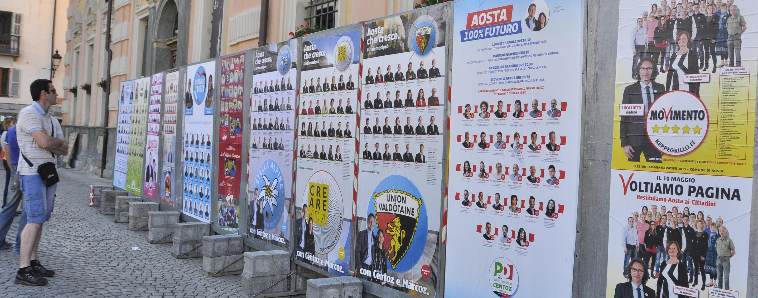 Manifesti elettorali ad Aosta