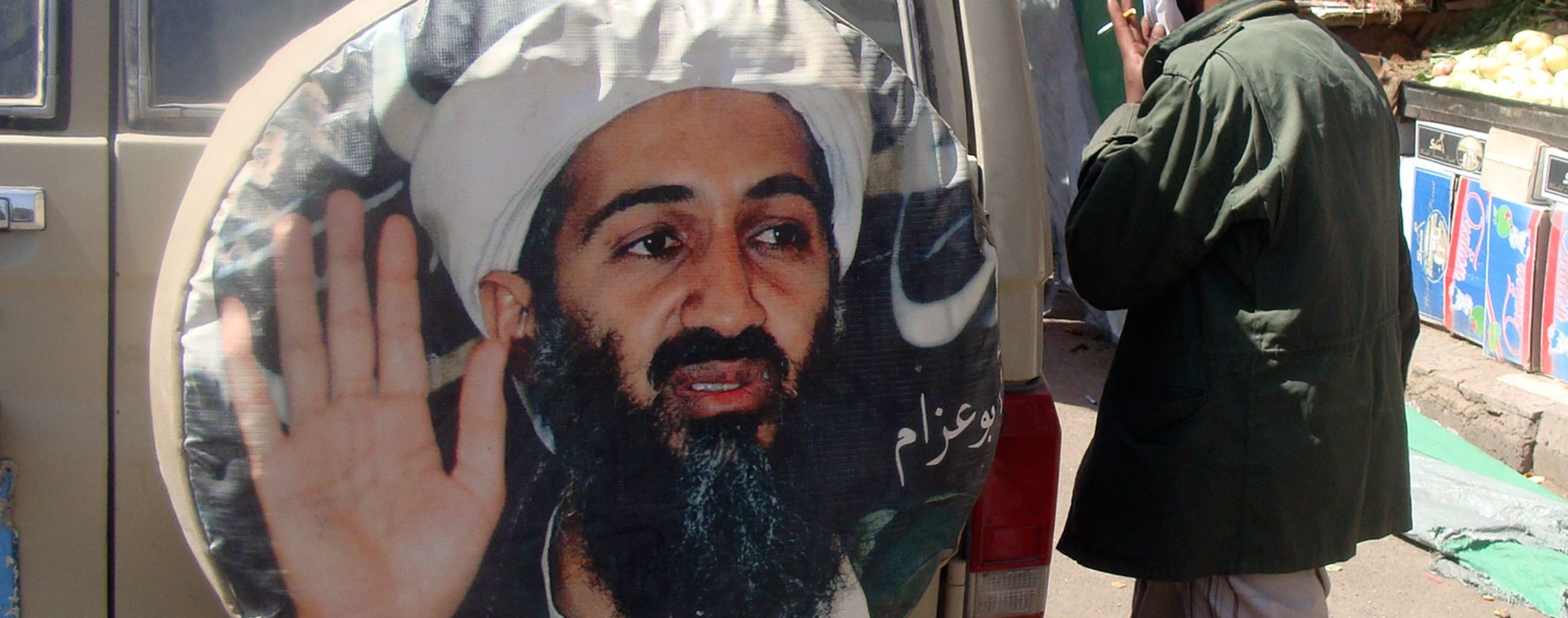 Osama bin Laden riprodotto su un pullman