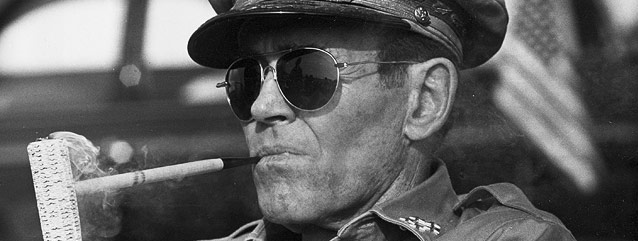 Henry Fonda nella parte di Douglas MacArthur